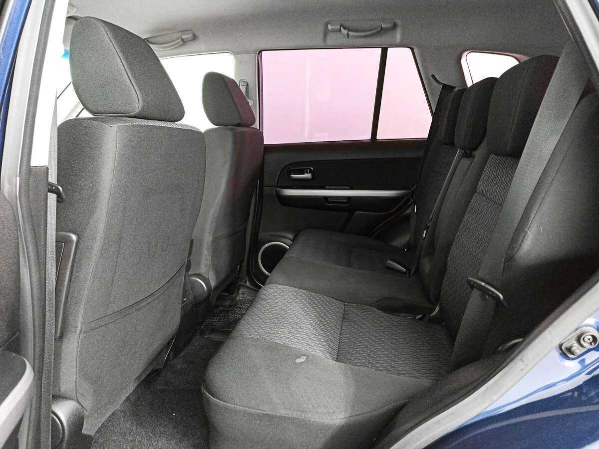 Suzuki Grand Vitara с пробегом — 2012 год. Фото: #9