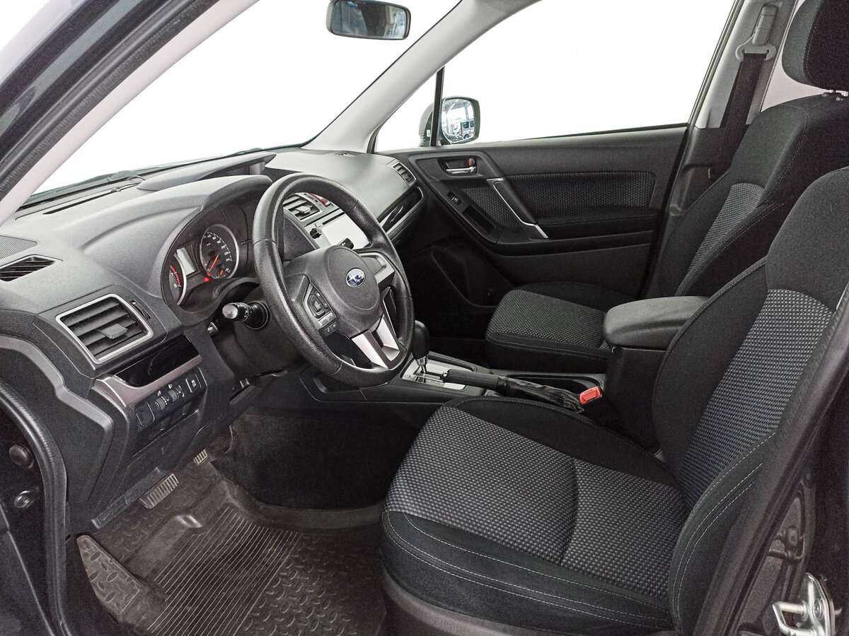 Subaru Forester с пробегом — 2017 год. Фото: #13