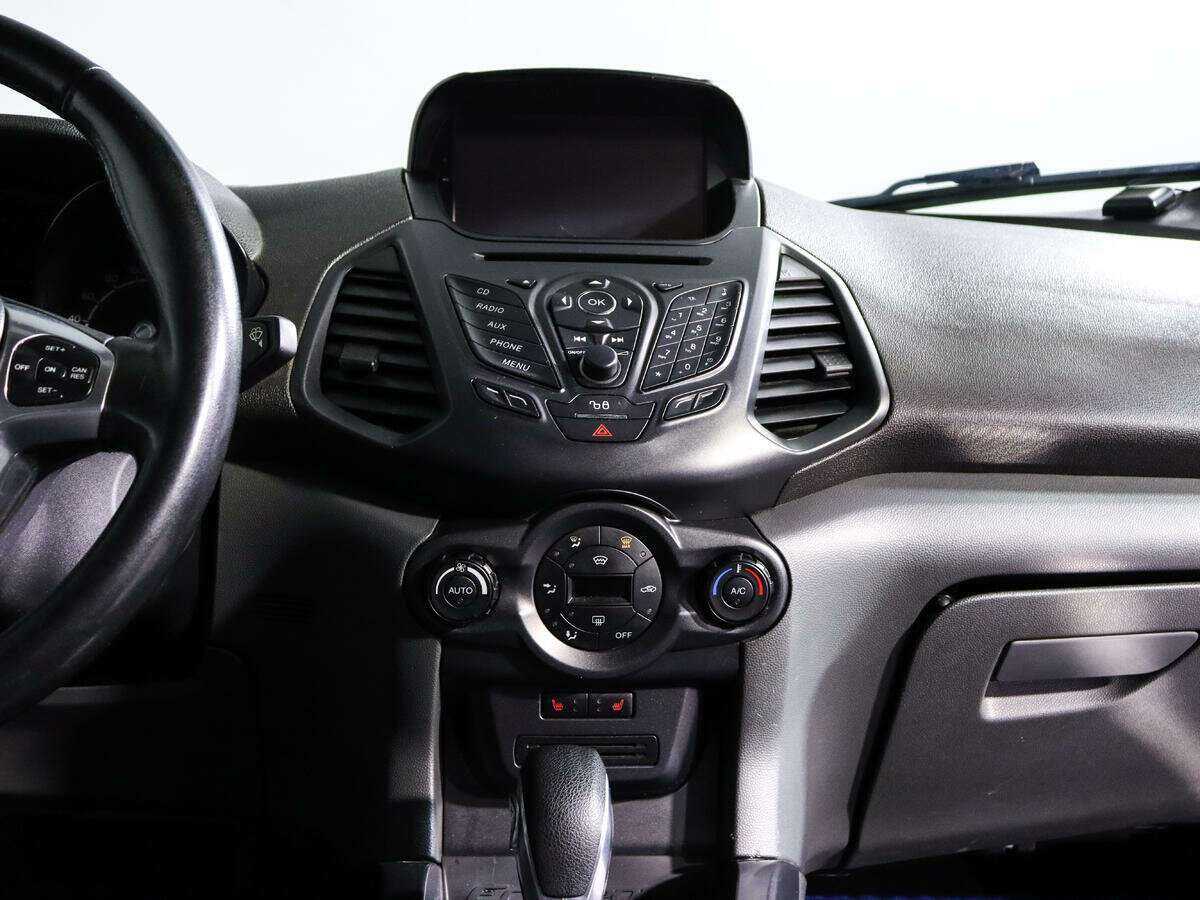 Ford EcoSport с пробегом — 2015 год. Фото: #10
