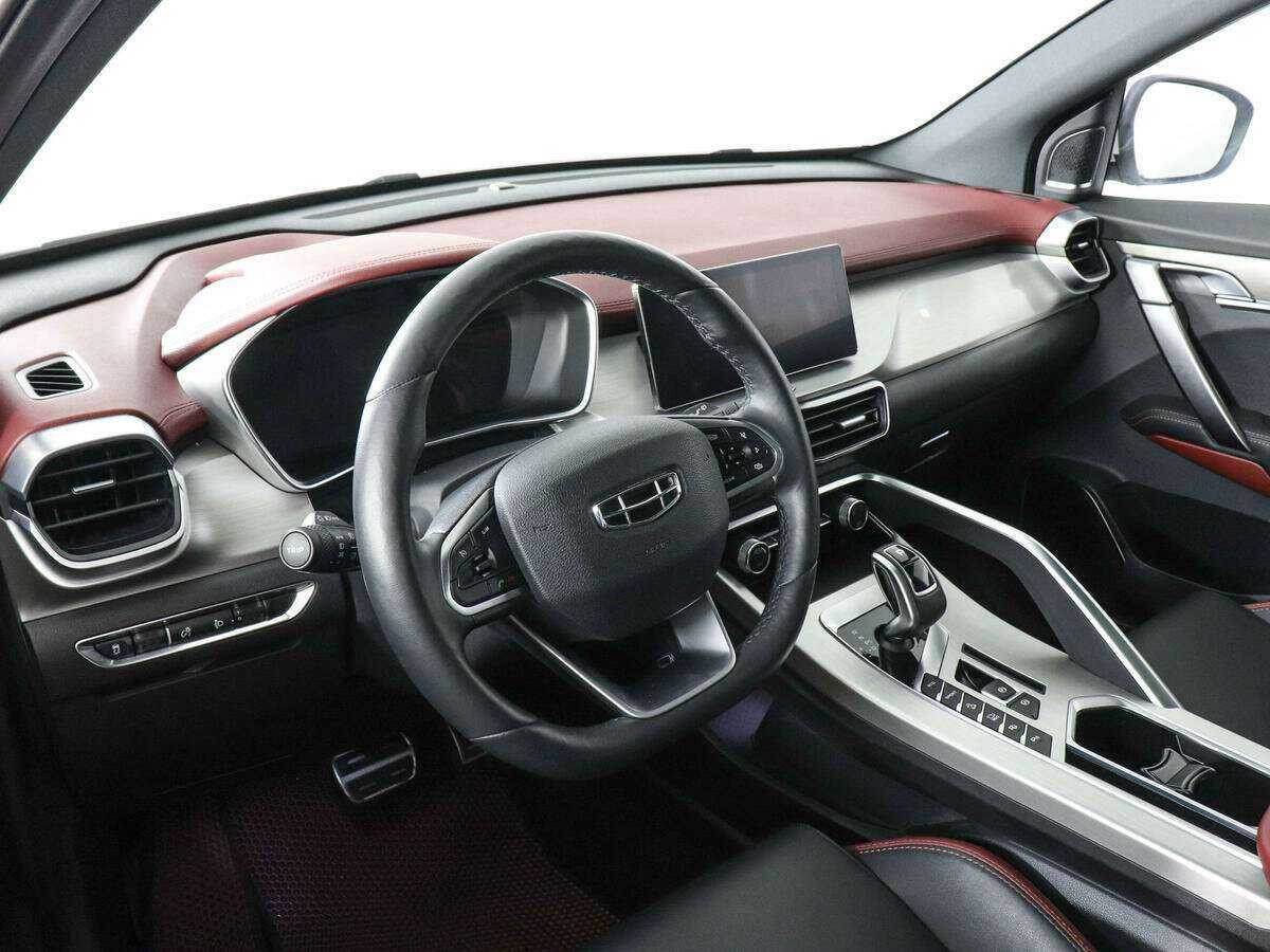 Geely Coolray с пробегом — 2020 год. Фото: #8