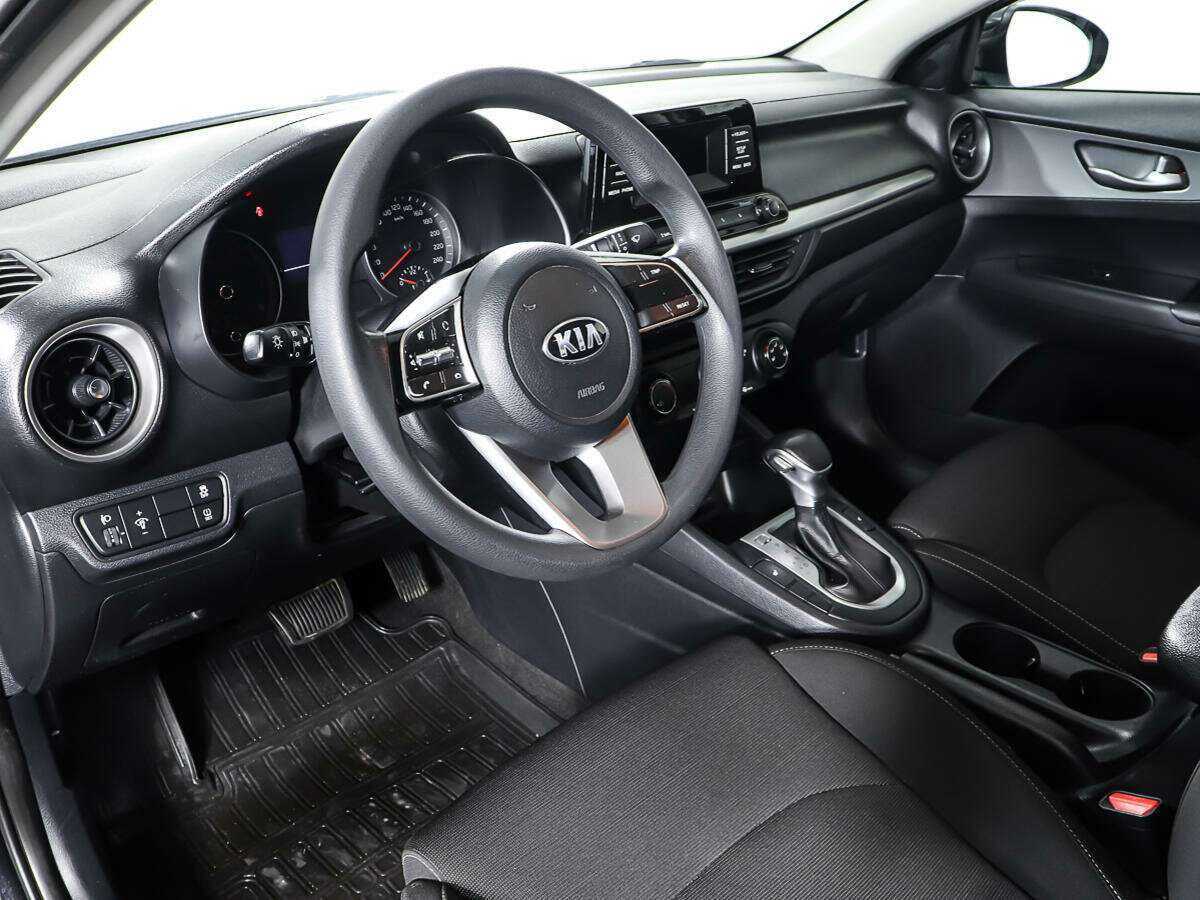 Kia Cerato с пробегом — 2020 год. Фото: #7