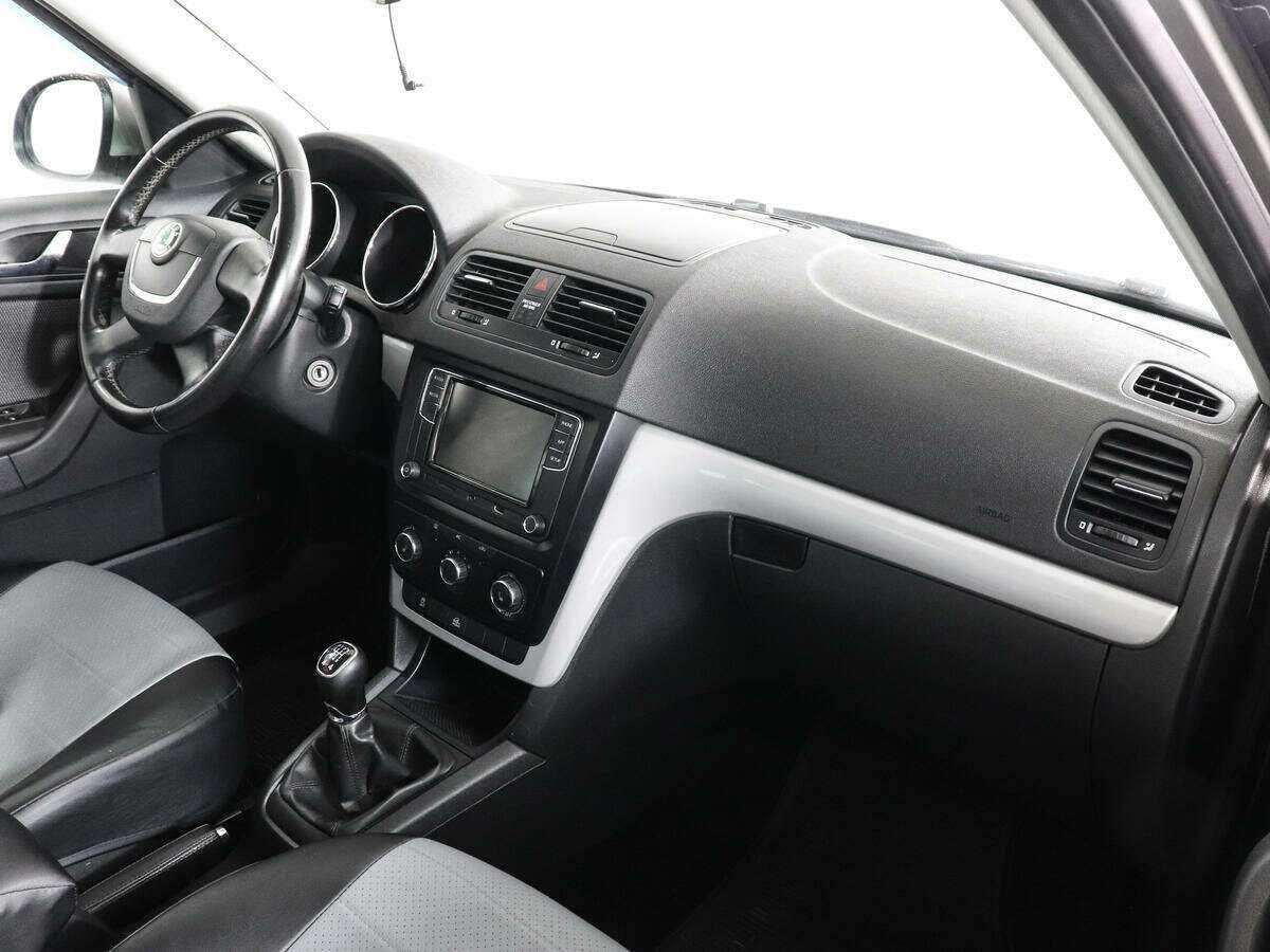 Skoda Yeti с пробегом — 2012 год. Фото: #9