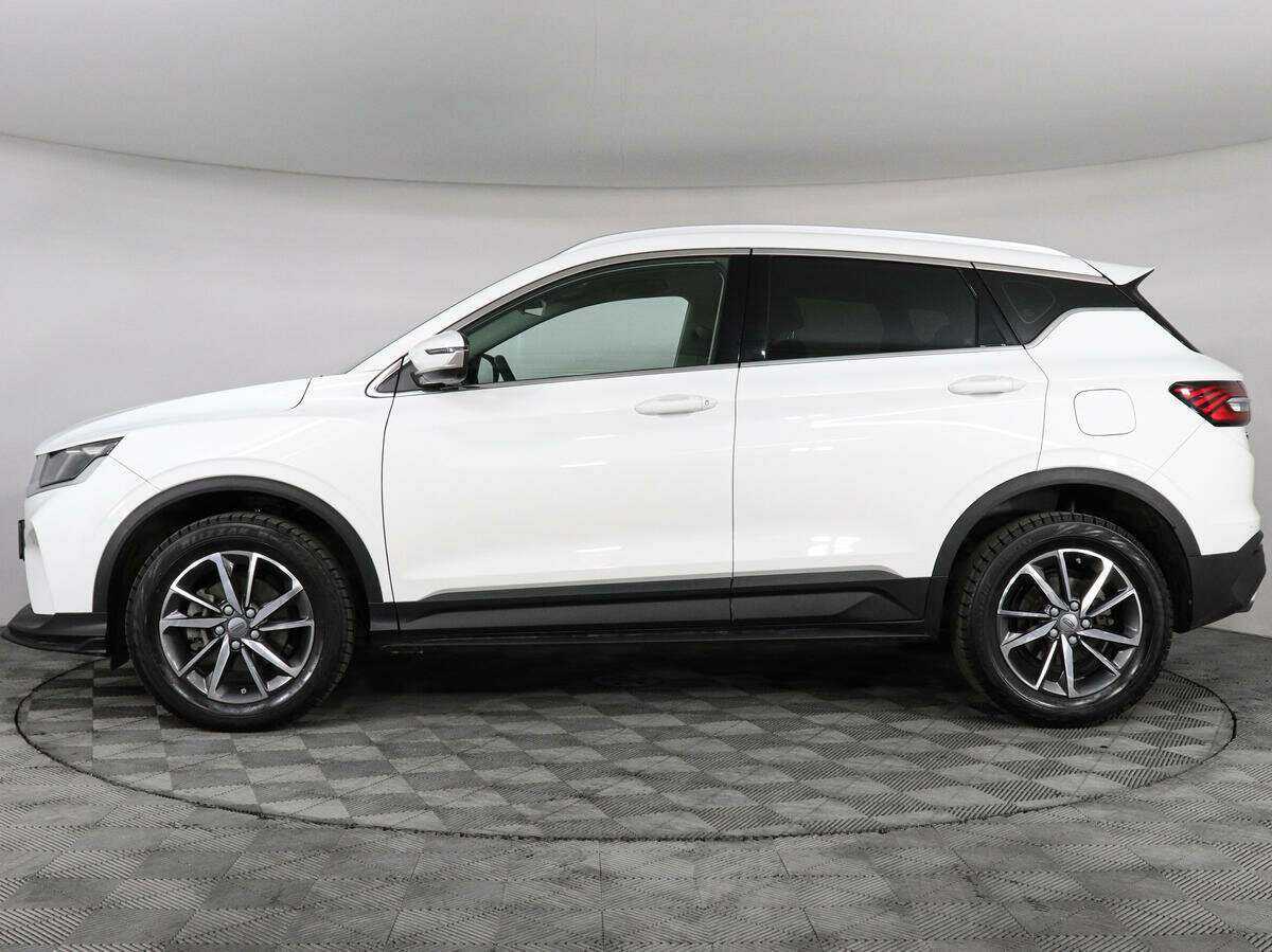 Geely Coolray с пробегом — 2021 год. Фото: #7