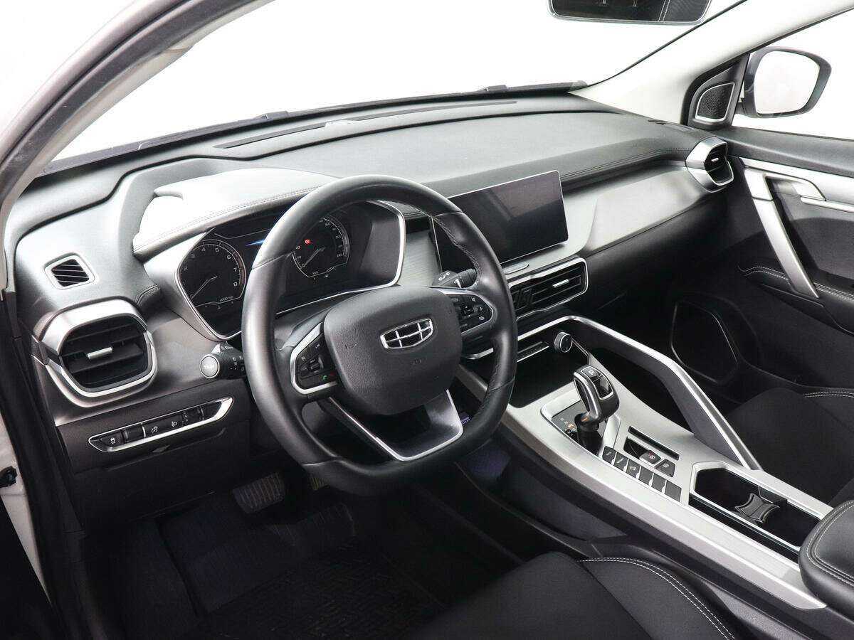 Geely Coolray с пробегом — 2021 год. Фото: #8