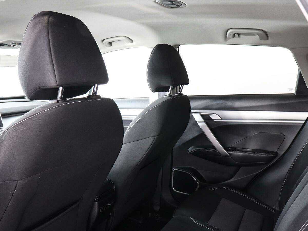 Geely Coolray с пробегом — 2021 год. Фото: #11