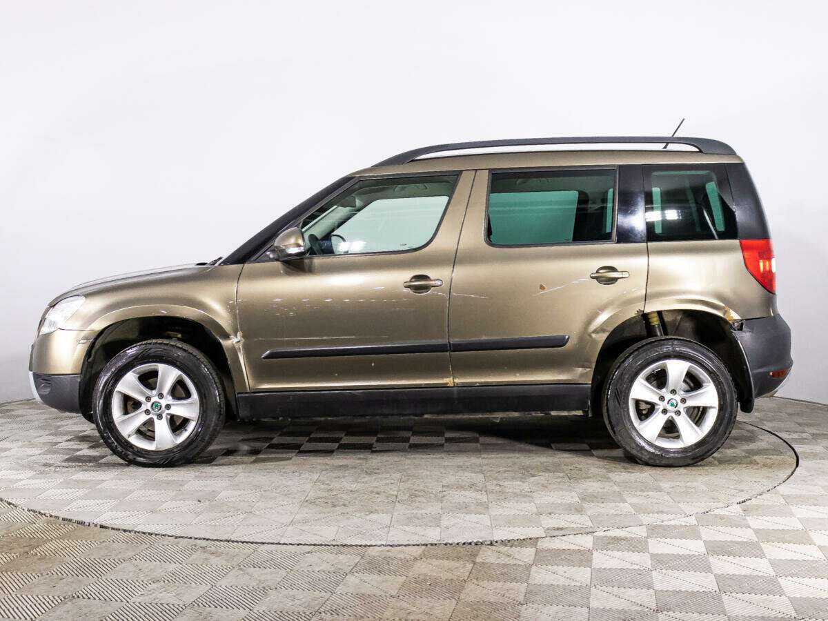 Skoda Yeti с пробегом — 2012 год. Фото: #6