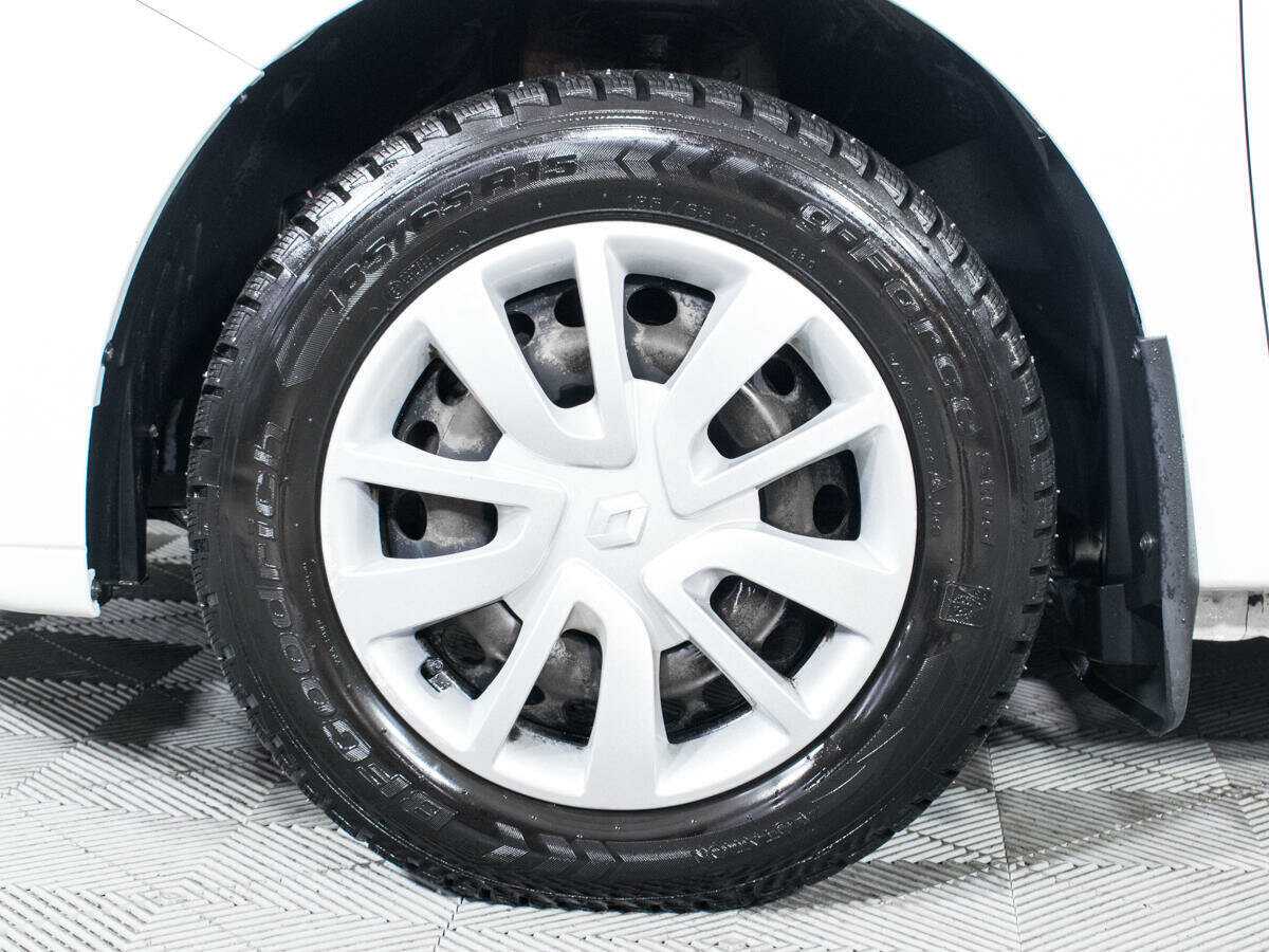 Renault Logan с пробегом — 2019 год. Фото: #15