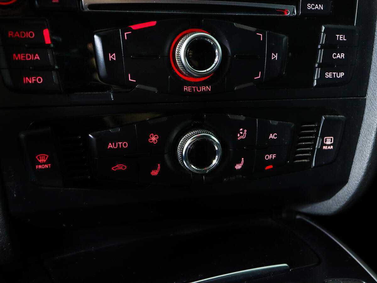 Audi A4 с пробегом — 2013 год. Фото: #13