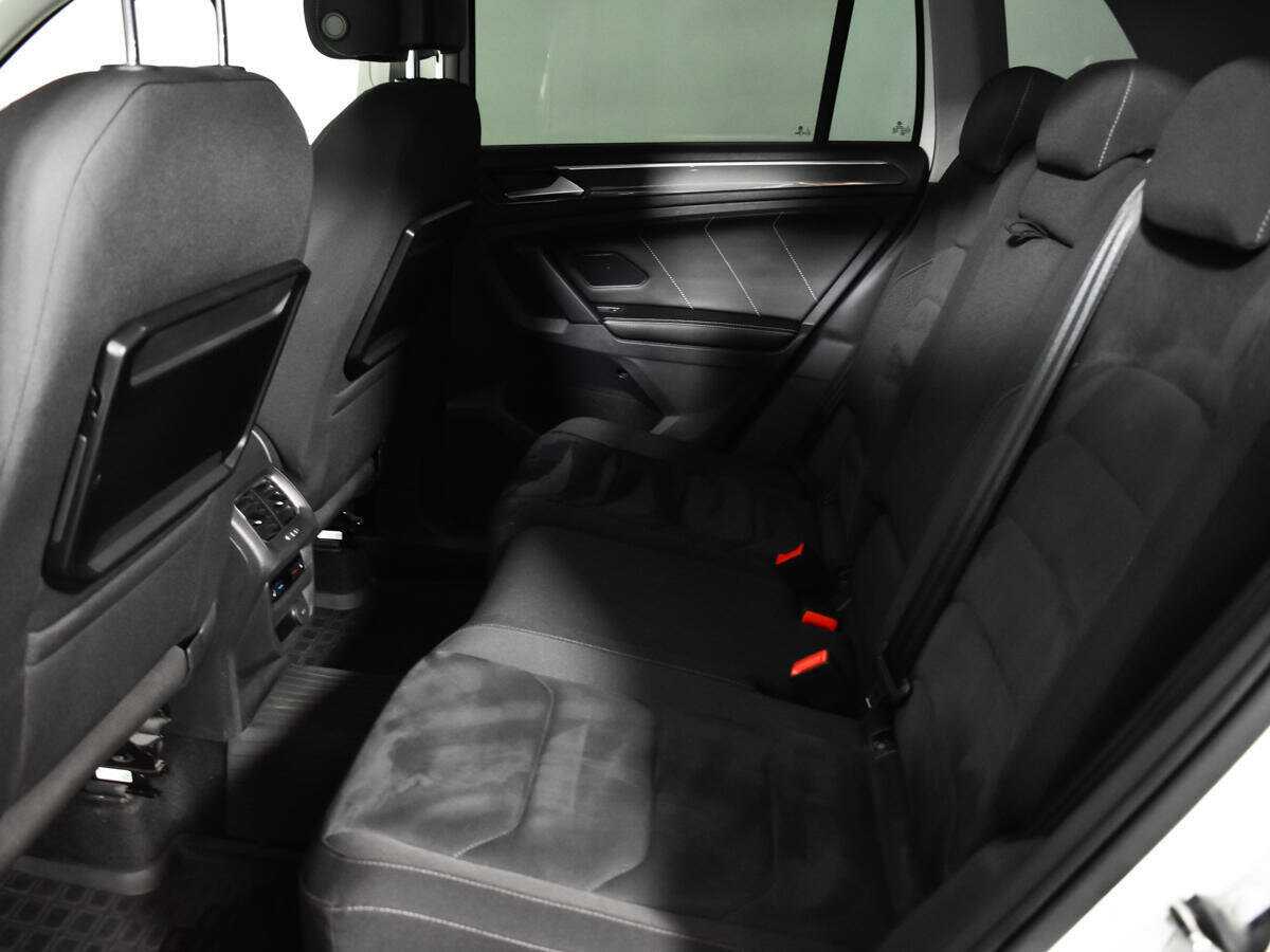 Volkswagen Tiguan с пробегом — 2017 год. Фото: #9