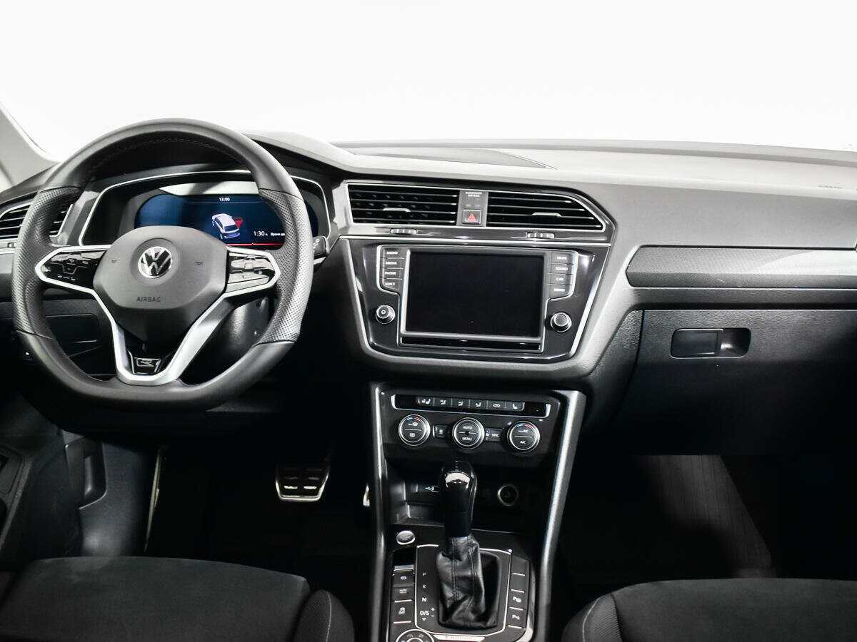 Volkswagen Tiguan с пробегом — 2017 год. Фото: #11