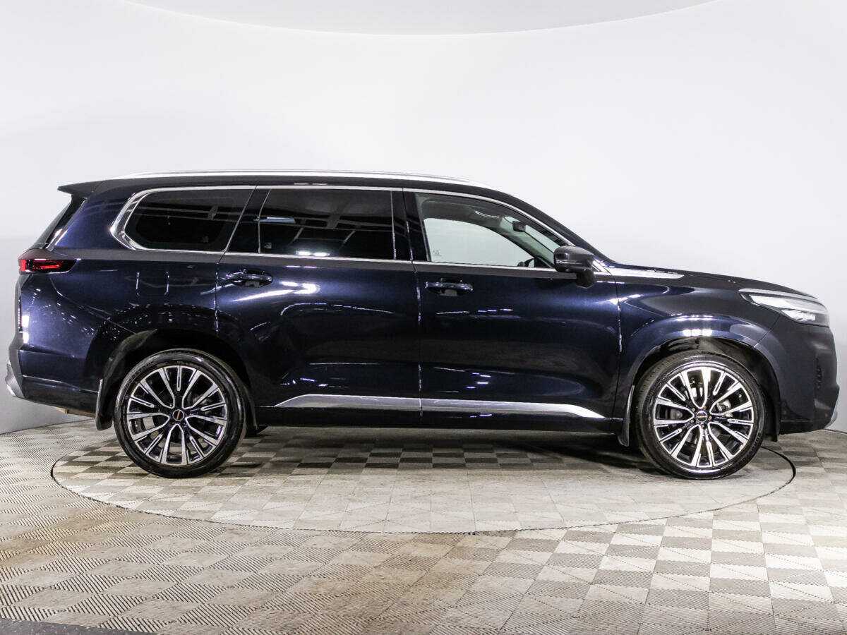 EXEED VX с пробегом — 2022 год. Фото: #3