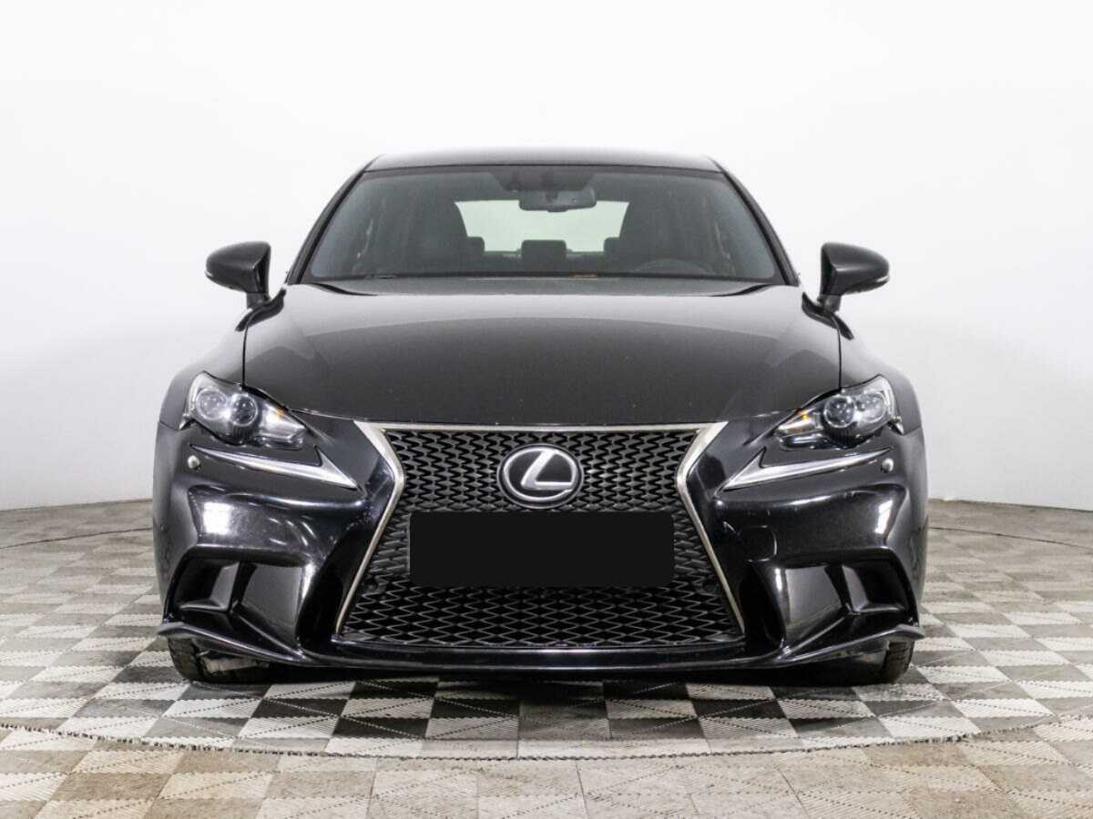Lexus IS с пробегом — 2014 год. Фото: #1