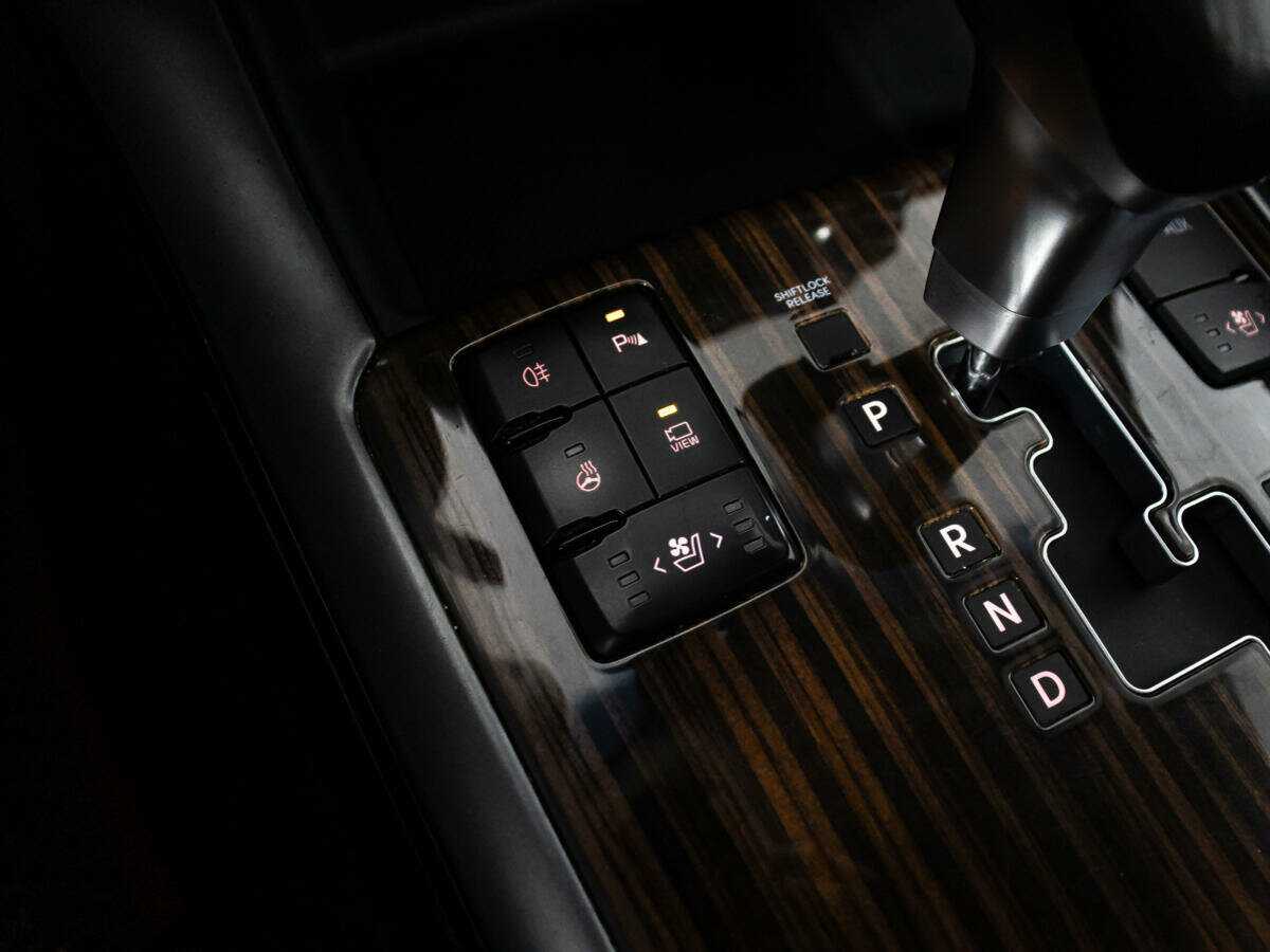 Kia Mohave с пробегом — 2018 год. Фото: #19