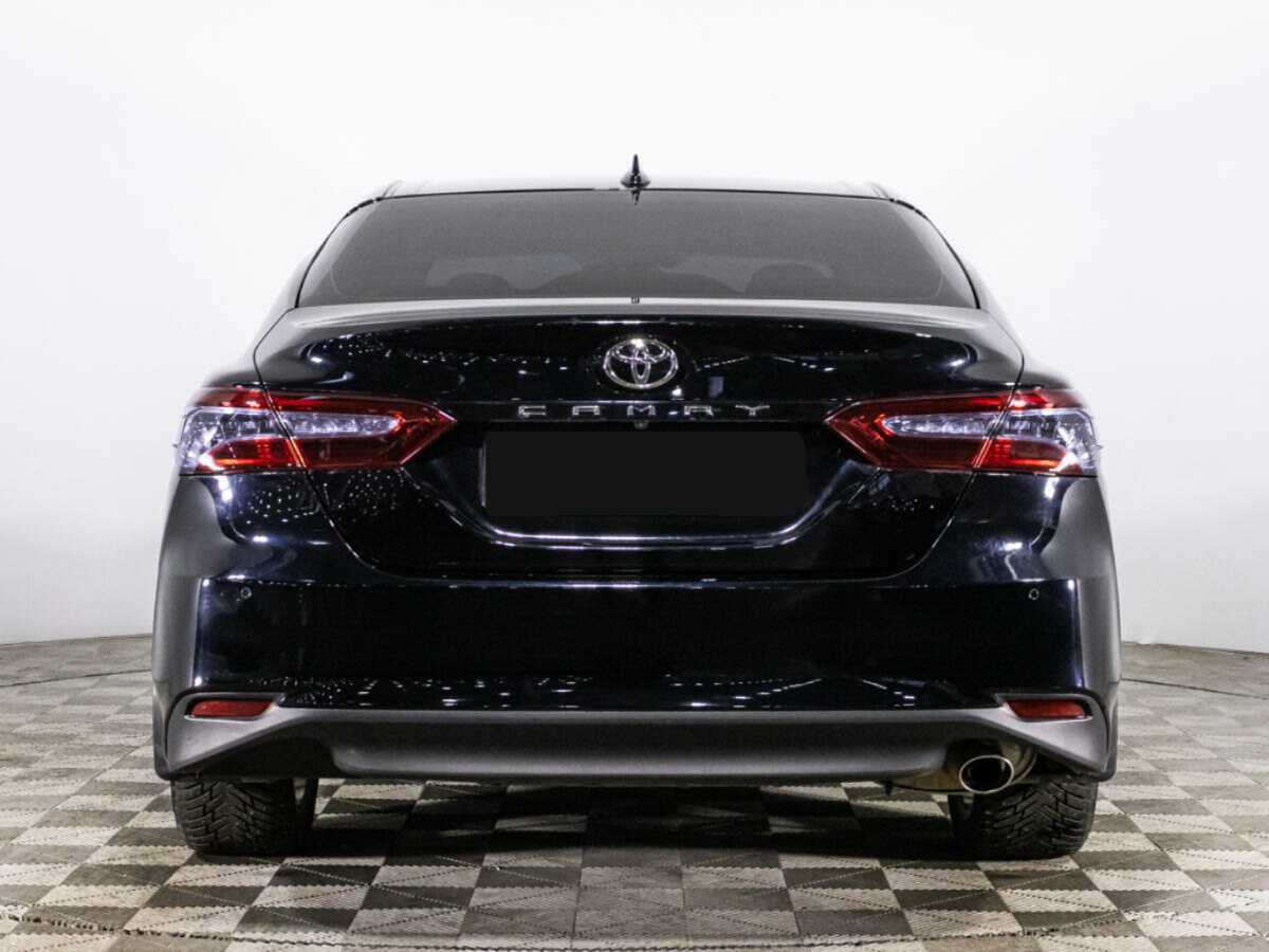 Toyota Camry с пробегом — 2020 год. Фото: #5