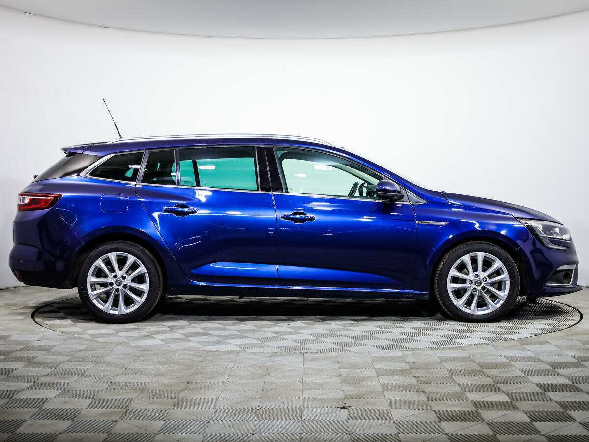 Renault Megane с пробегом — 2017 год. Фото: #2