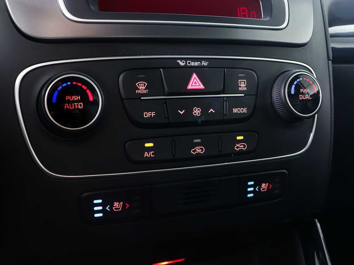 Kia Sorento с пробегом — 2019 год. Фото: #16