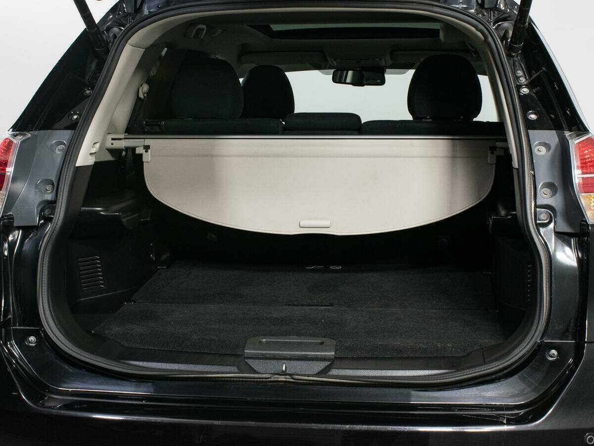 Nissan X-Trail с пробегом — 2016 год. Фото: #8