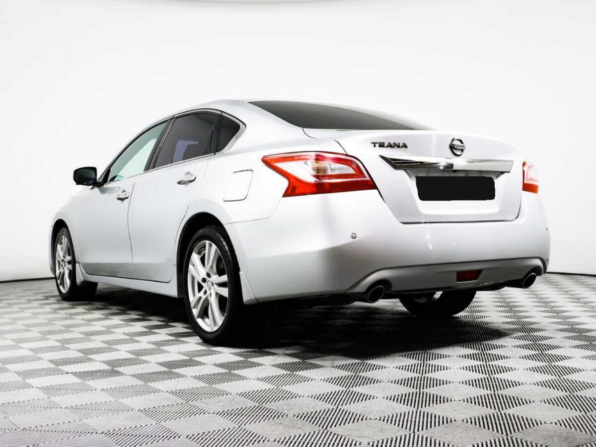 Nissan Teana с пробегом — 2014 год. Фото: #6