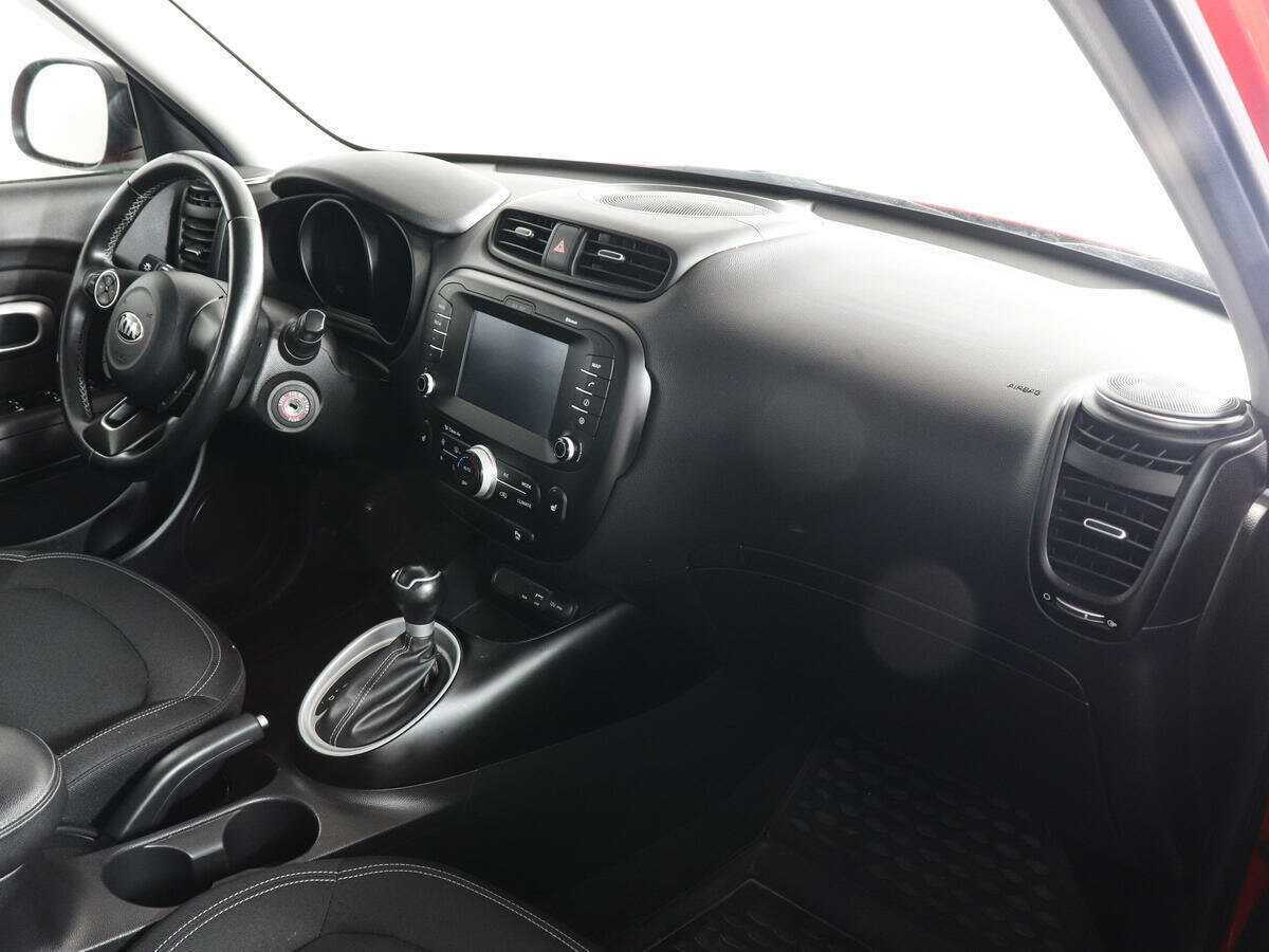 Kia Soul с пробегом — 2017 год. Фото: #9