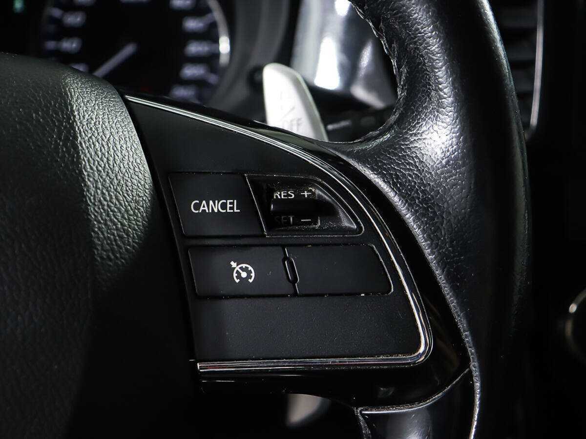 Mitsubishi Outlander с пробегом — 2015 год. Фото: #14