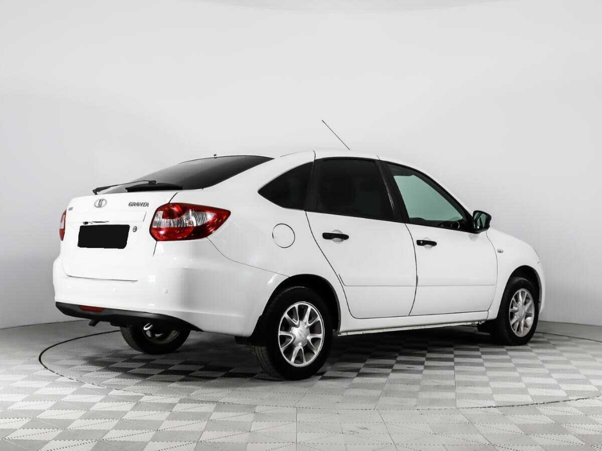 Lada (ВАЗ) Granta с пробегом — 2017 год. Фото: #4