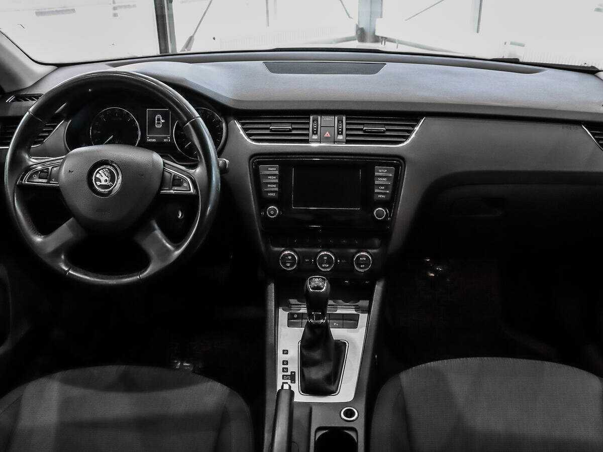 Skoda Octavia с пробегом — 2014 год. Фото: #11
