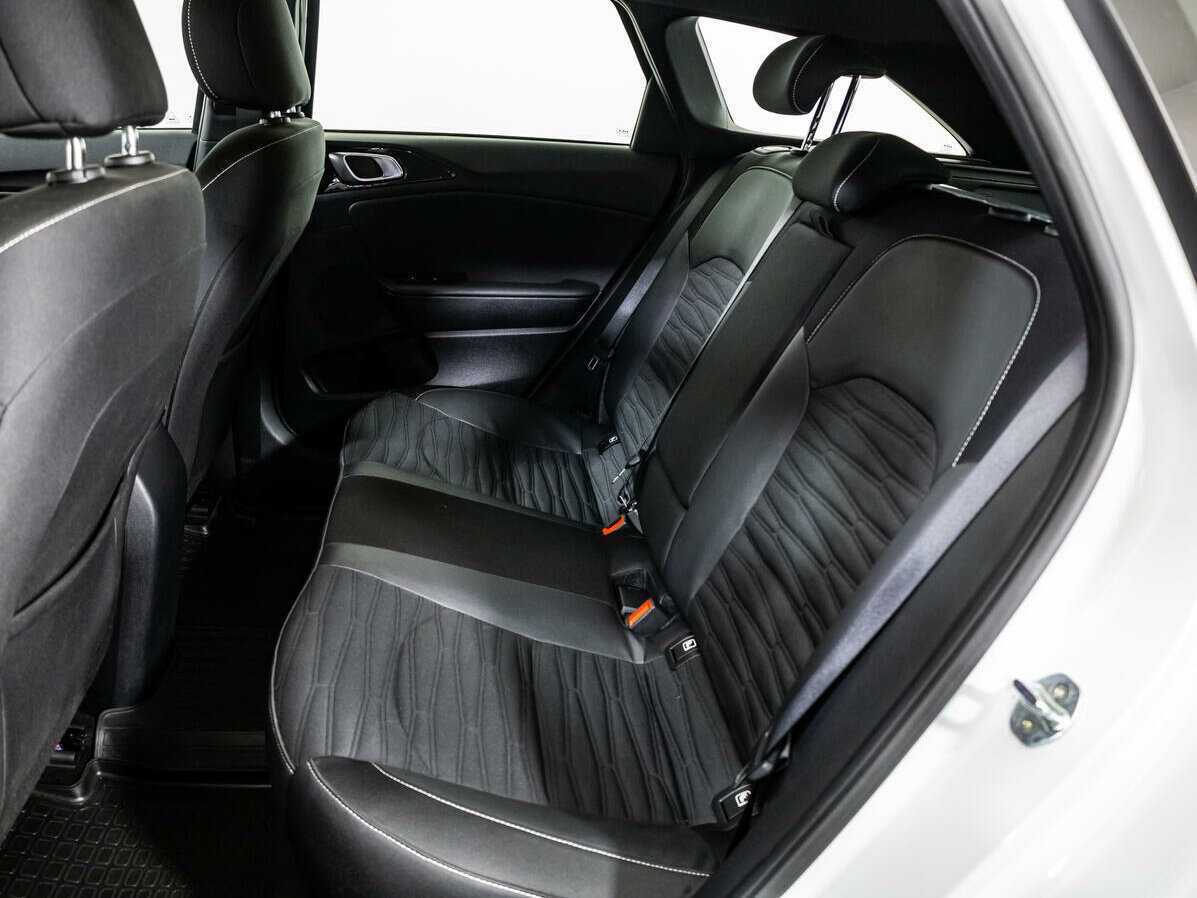 Kia Ceed с пробегом — 2021 год. Фото: #9