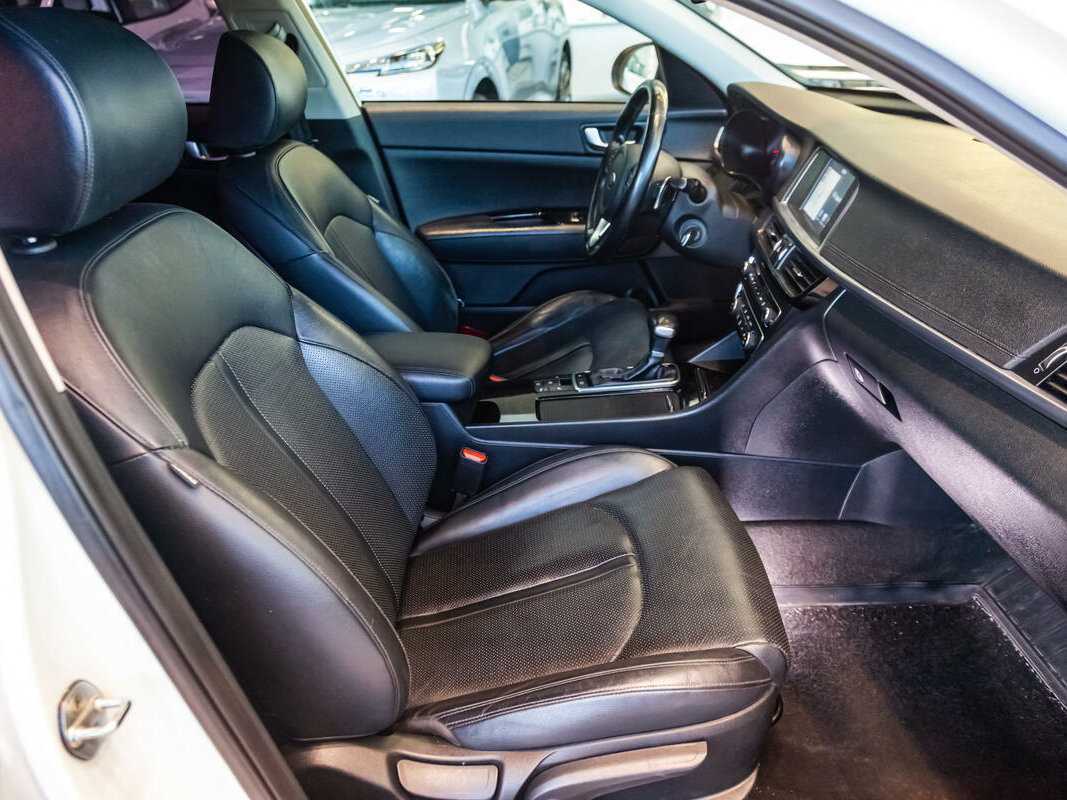 Kia Optima с пробегом — 2017 год. Фото: #6