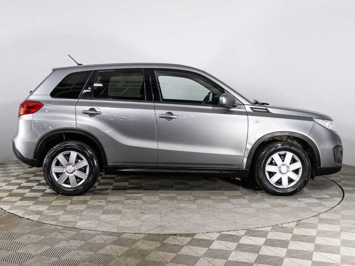 Suzuki Vitara с пробегом — 2017 год. Фото: #3