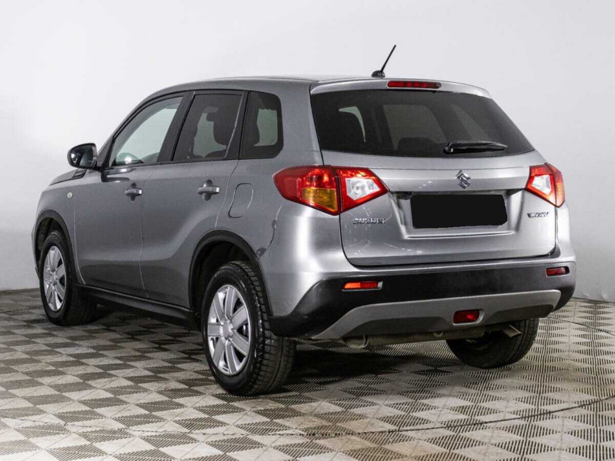 Suzuki Vitara с пробегом — 2017 год. Фото: #6