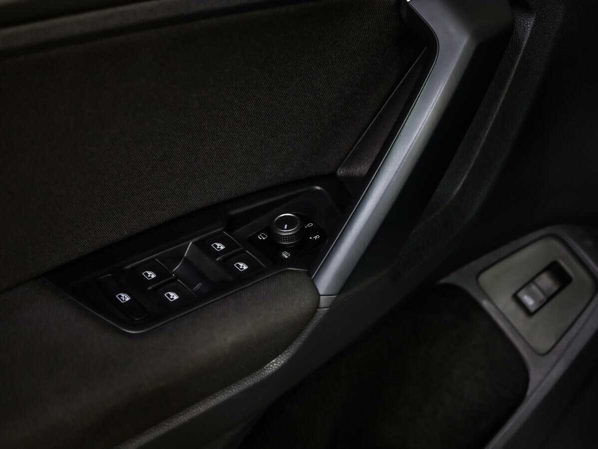 Volkswagen Tiguan с пробегом — 2019 год. Фото: #15