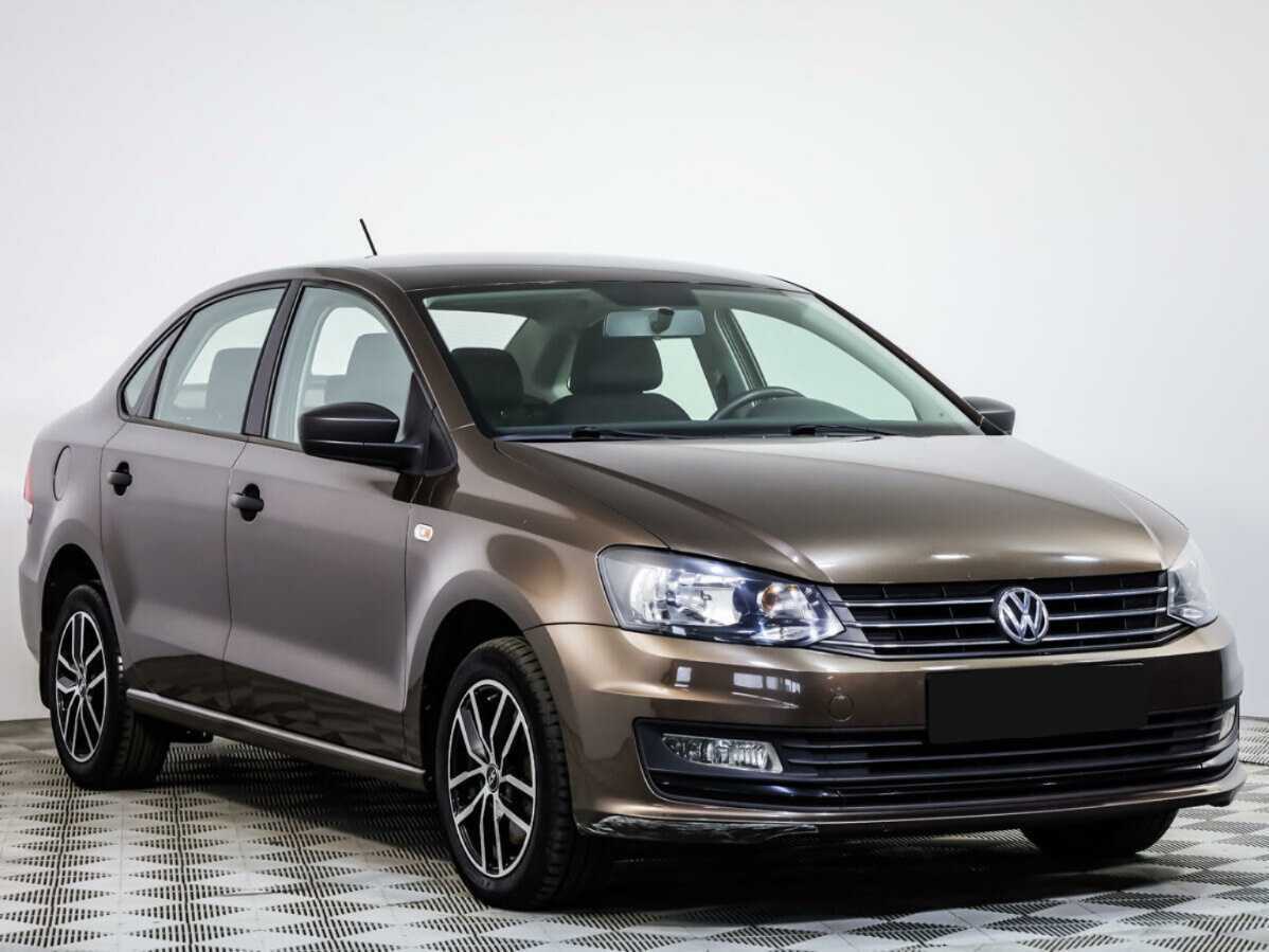 Volkswagen Polo с пробегом — 2016 год. Фото: #1