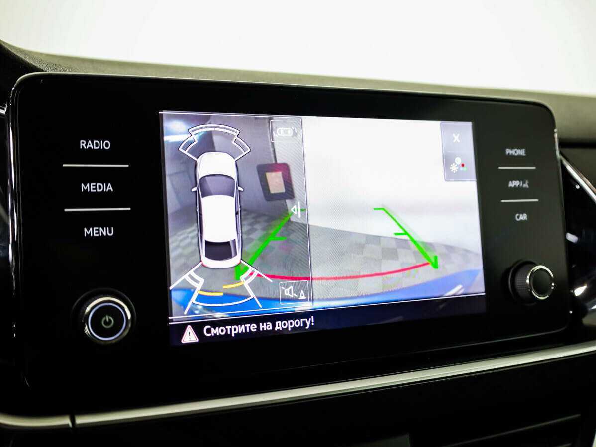 Volkswagen Polo с пробегом — 2020 год. Фото: #12