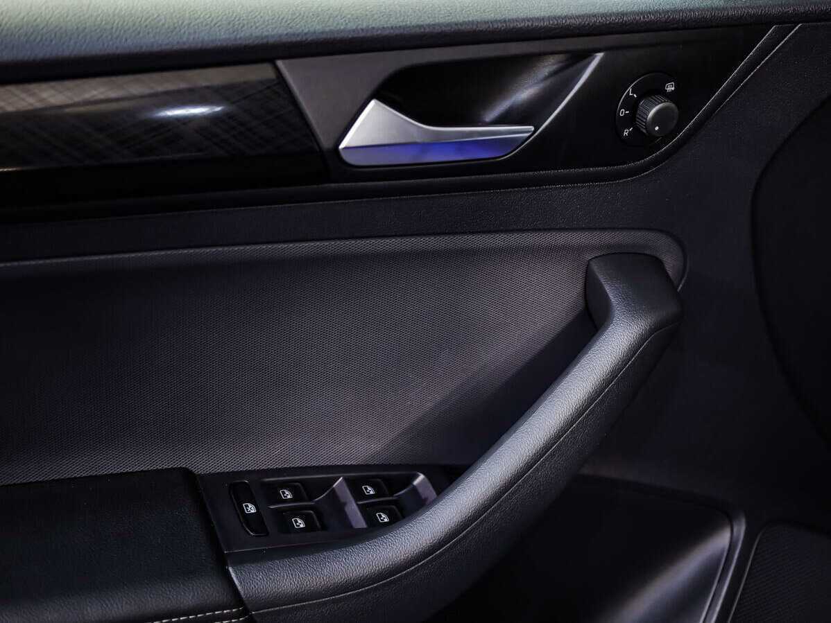 Volkswagen Polo с пробегом — 2020 год. Фото: #17