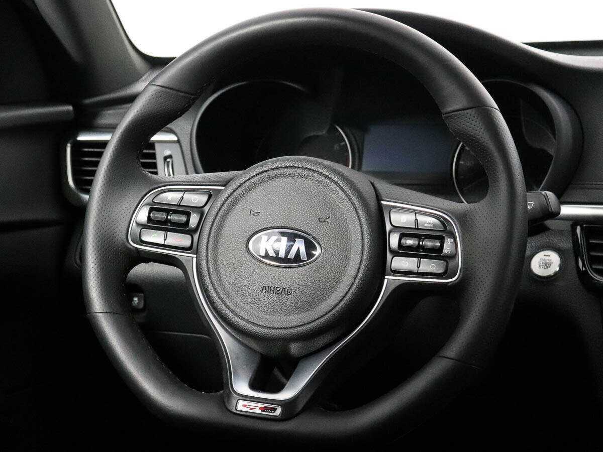 Kia Optima с пробегом — 2016 год. Фото: #17