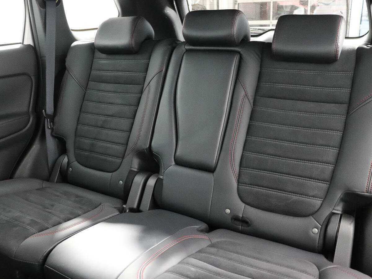 Mitsubishi Outlander с пробегом — 2021 год. Фото: #13