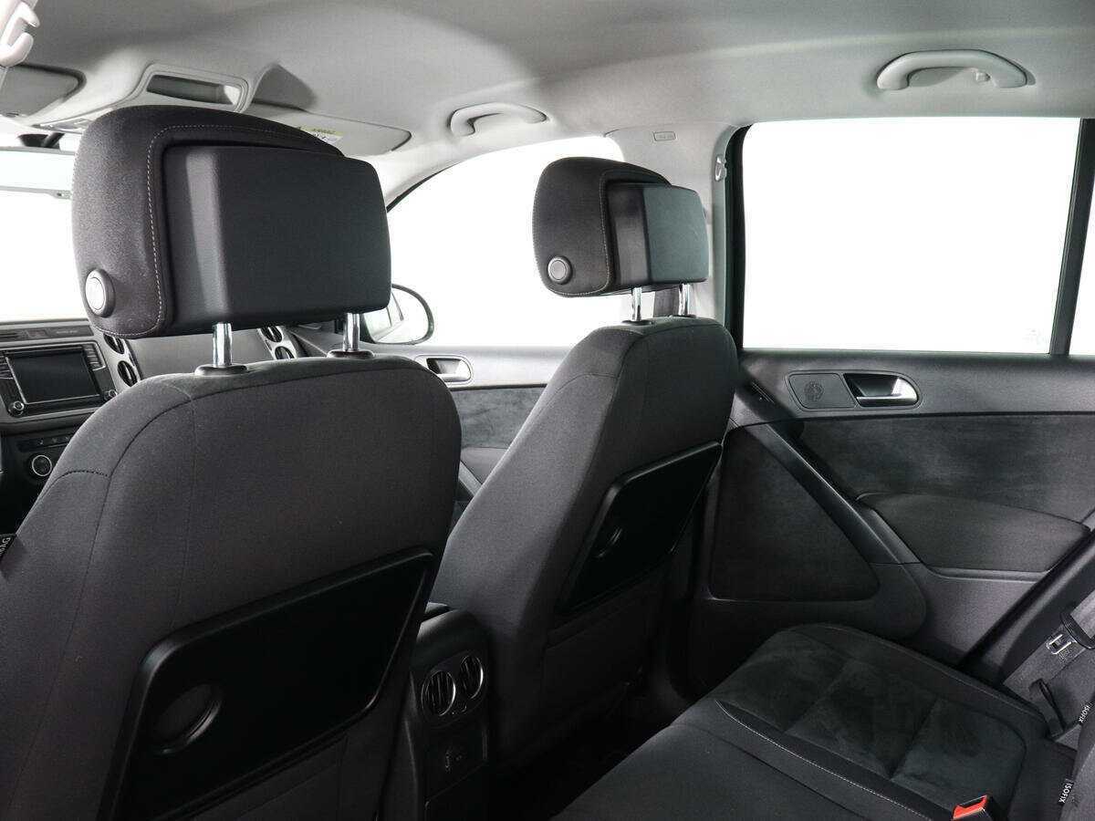 Volkswagen Tiguan с пробегом — 2016 год. Фото: #11