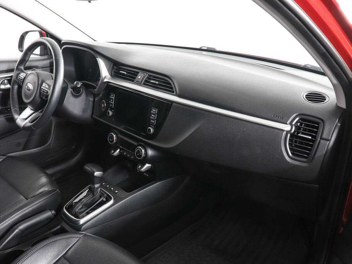 Kia Rio с пробегом — 2020 год. Фото: #9