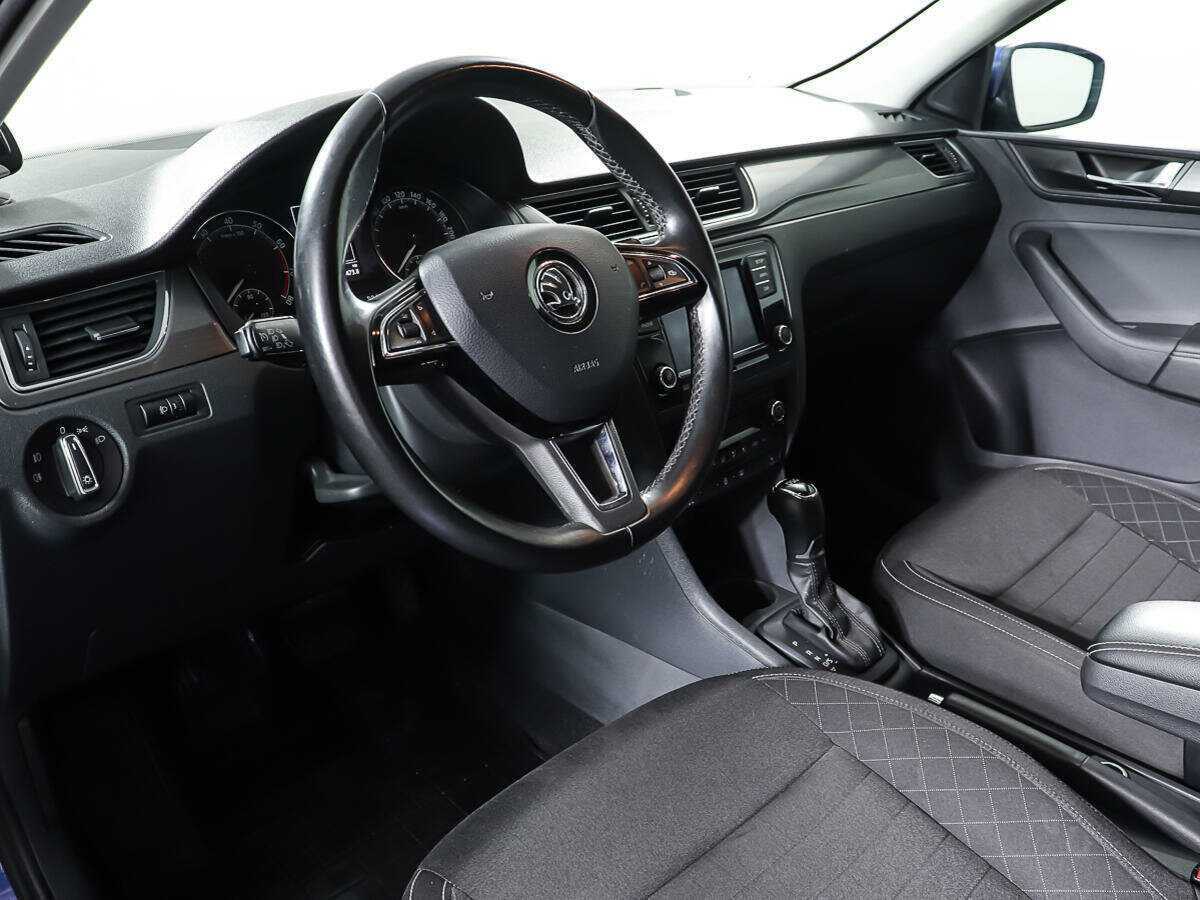 Skoda Rapid с пробегом — 2017 год. Фото: #5
