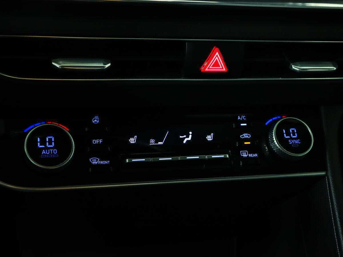 Hyundai Sonata с пробегом — 2020 год. Фото: #13