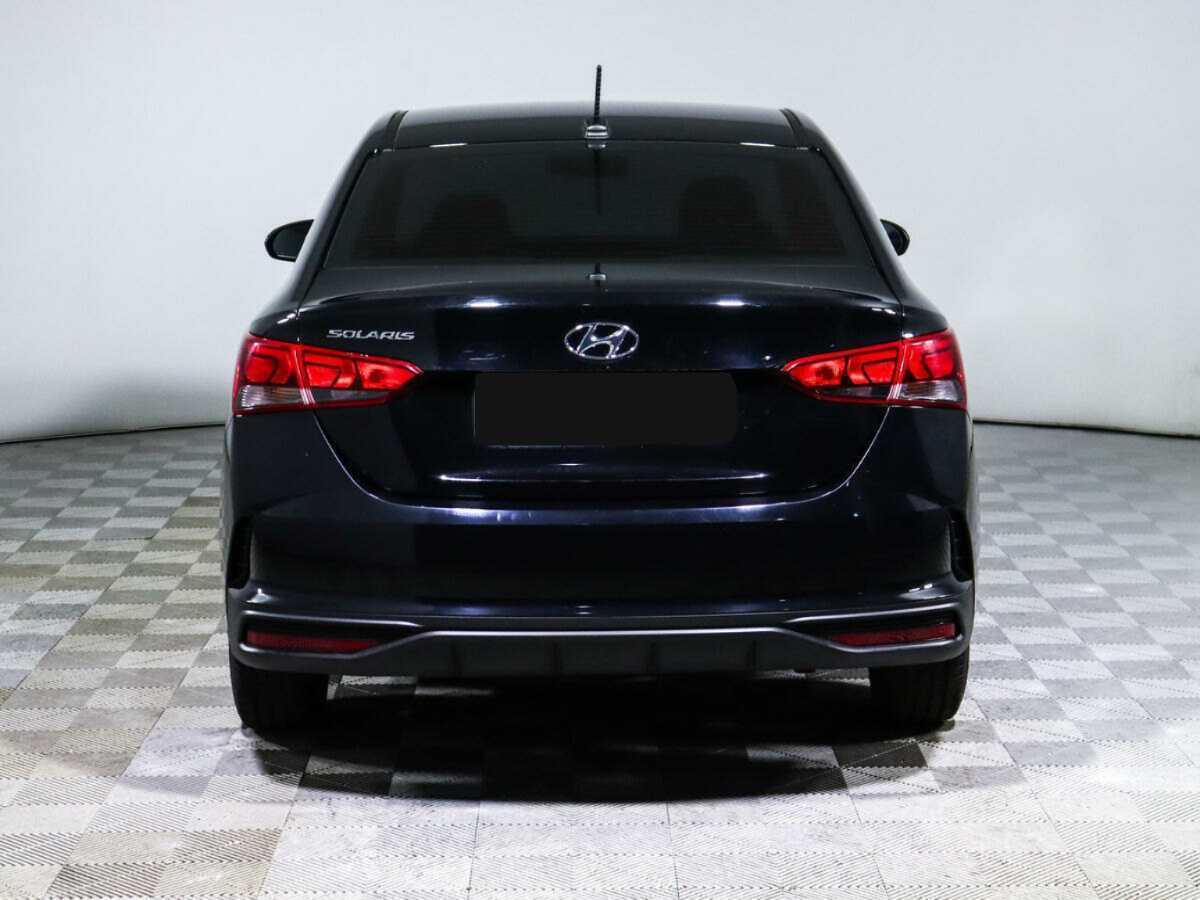 Hyundai Solaris с пробегом — 2021 год. Фото: #4