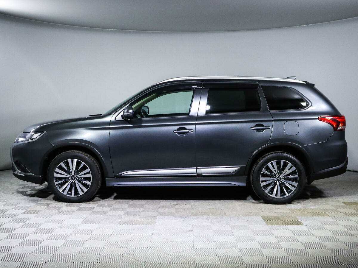 Mitsubishi Outlander с пробегом — 2020 год. Фото: #7