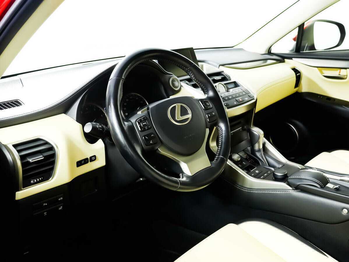 Lexus NX с пробегом — 2016 год. Фото: #12