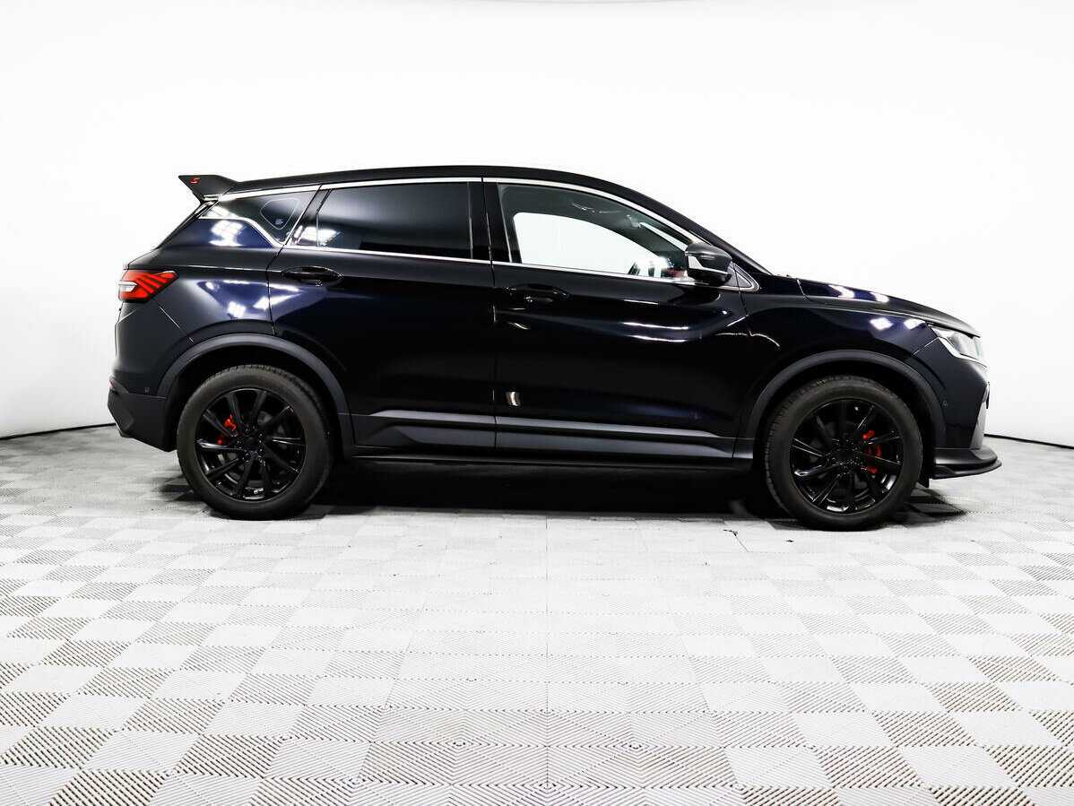 Geely Coolray с пробегом — 2022 год. Фото: #3