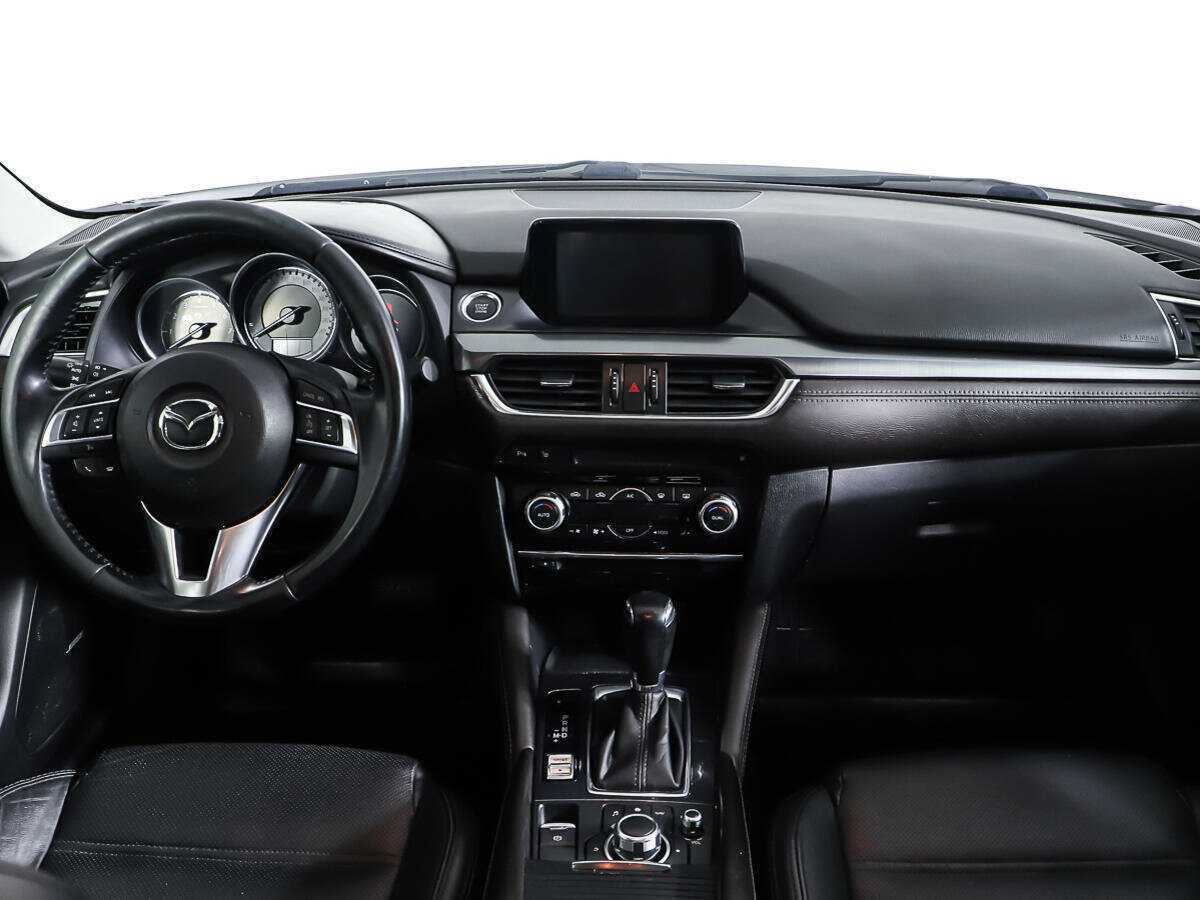 Mazda 6 с пробегом — 2015 год. Фото: #9
