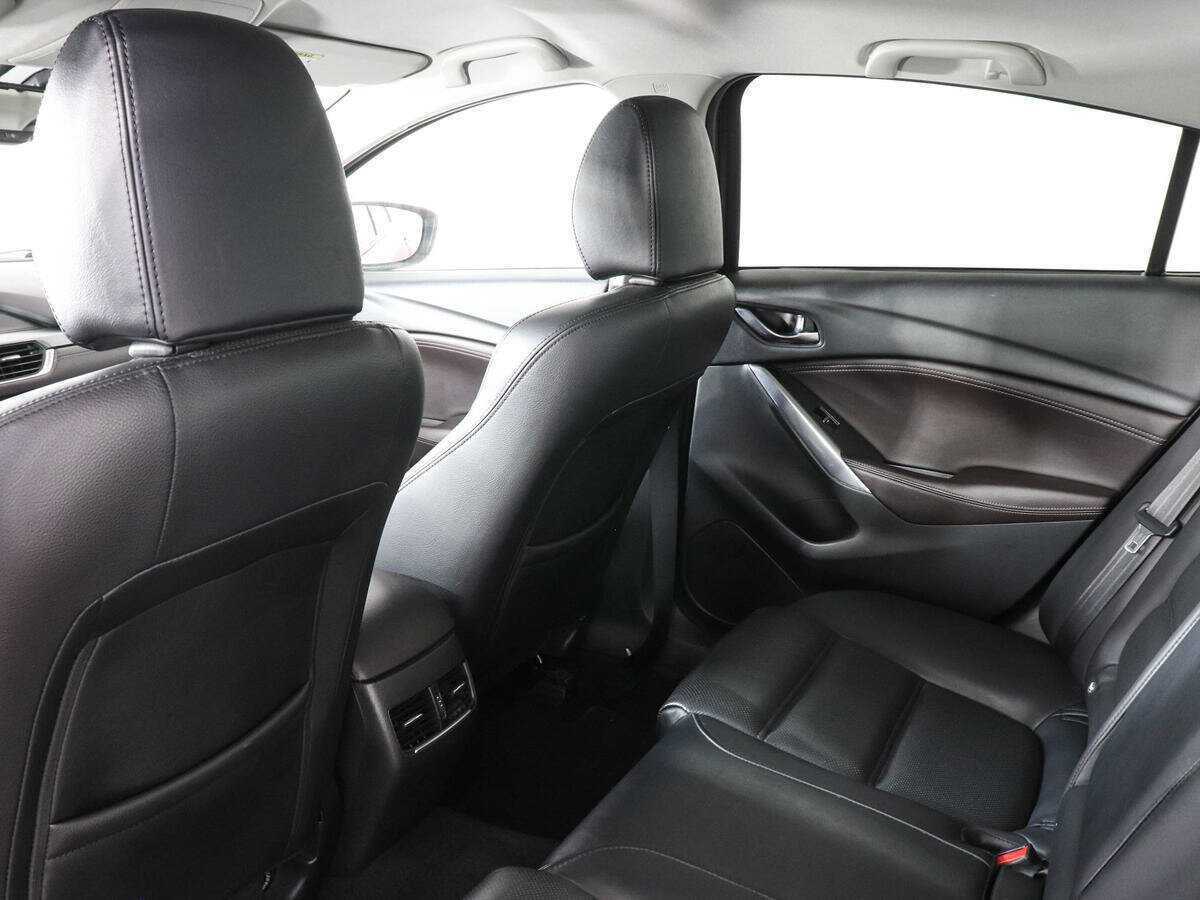 Mazda 6 с пробегом — 2017 год. Фото: #11