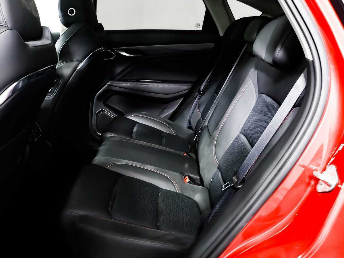 Geely Tugella с пробегом — 2021 год. Фото: #9