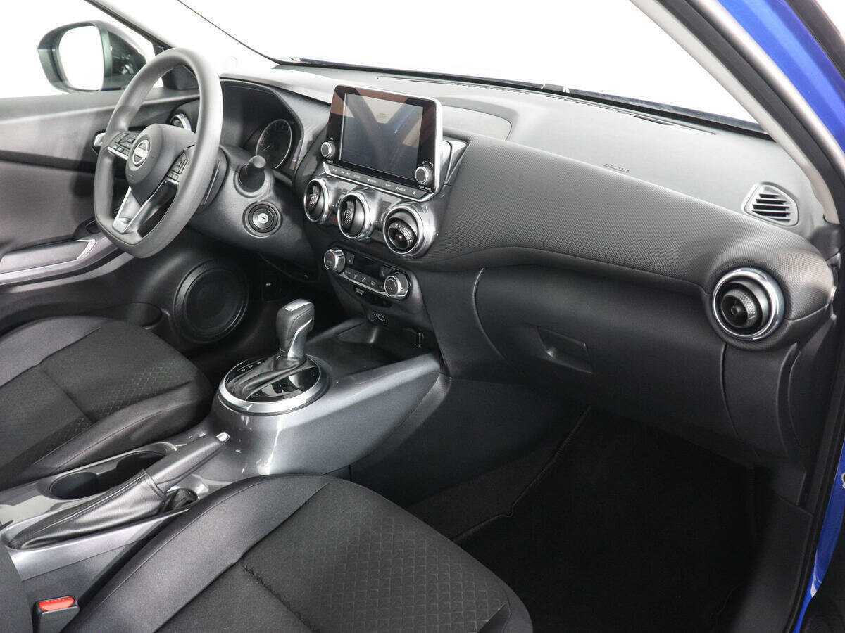 Nissan Juke с пробегом — 2023 год. Фото: #9