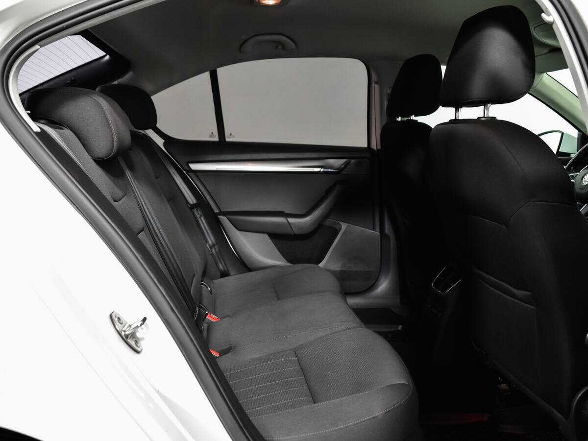 Skoda Octavia с пробегом — 2017 год. Фото: #9