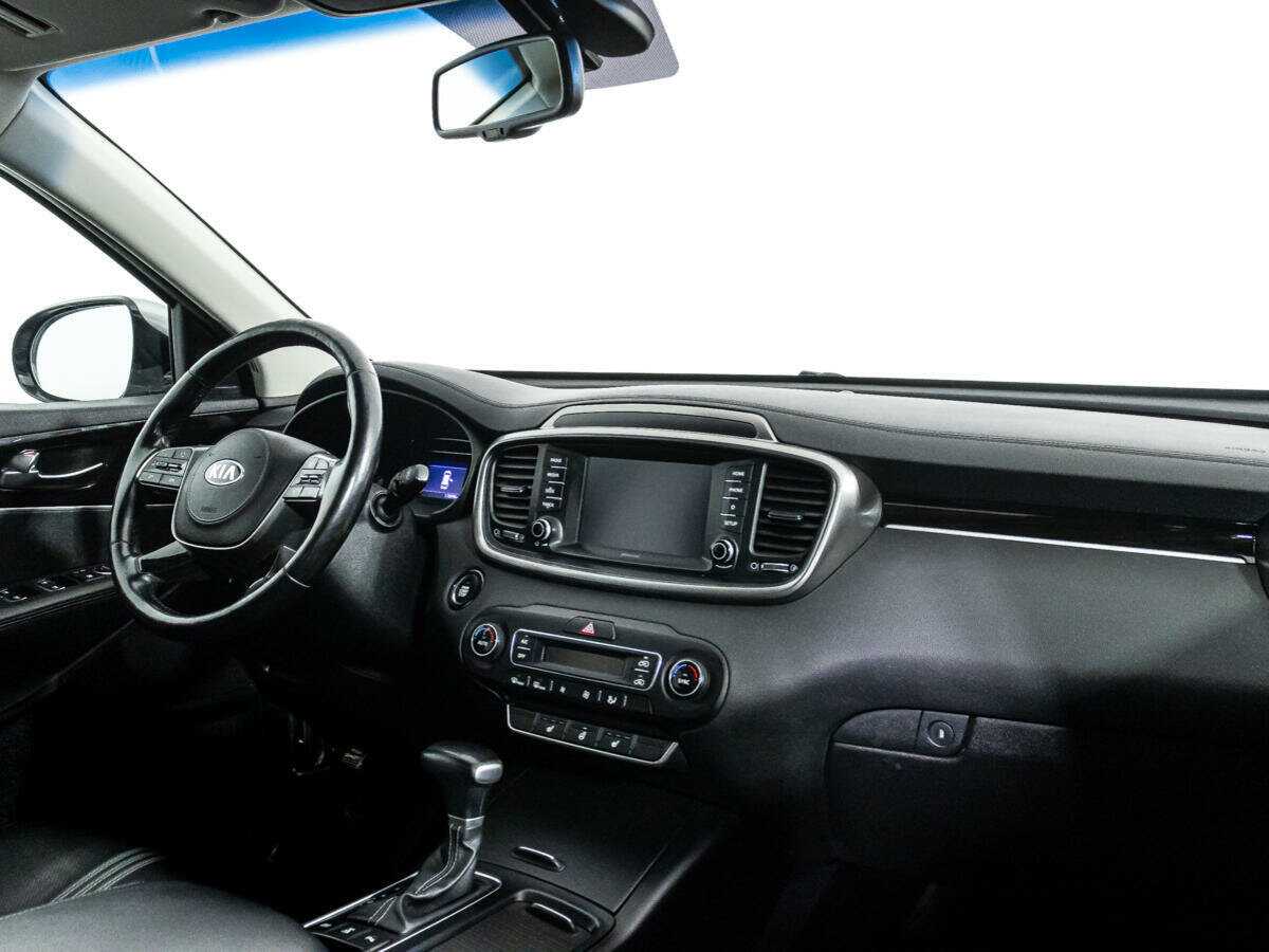 Kia Sorento с пробегом — 2019 год. Фото: #8